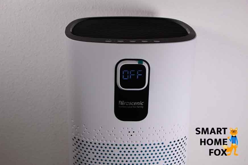 Man sieht das Display des Proscenic A9. 